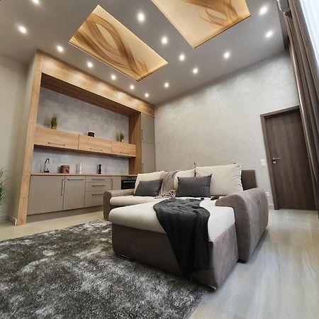 Chic Comfort Suite For 6 By Oktogon 부다페스트 외부 사진